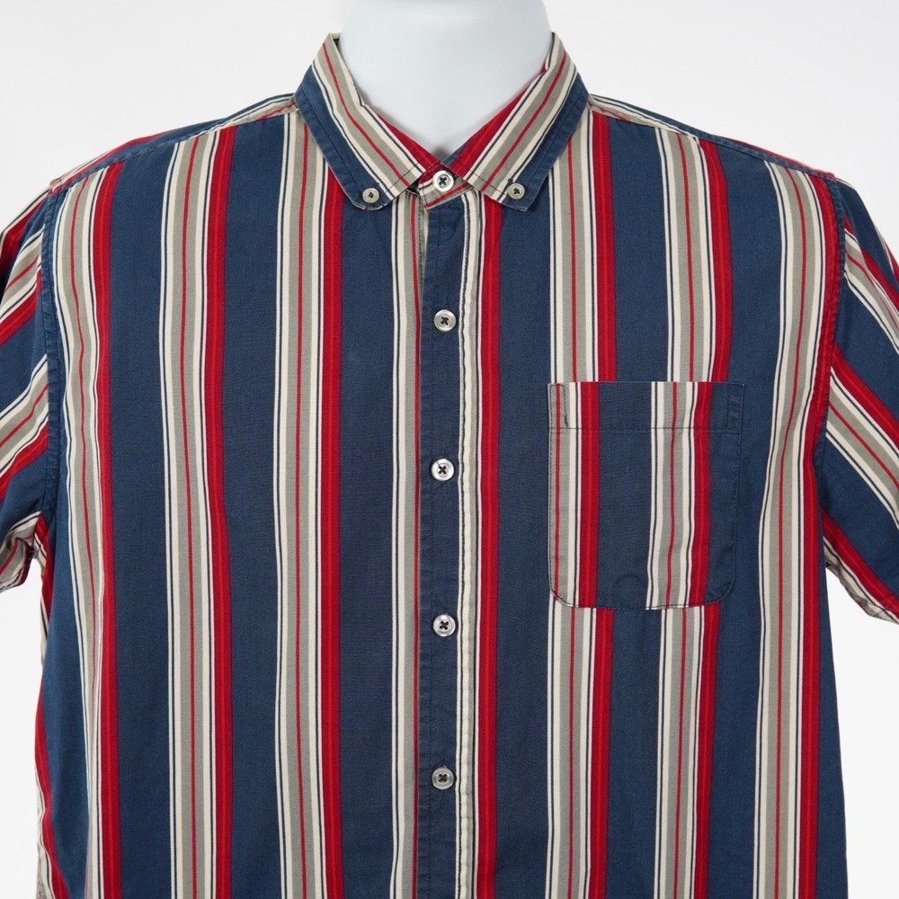 Massive Mens Medium Blue Red Striped Short Sleeve Button Down Cotton Shirt 11J56